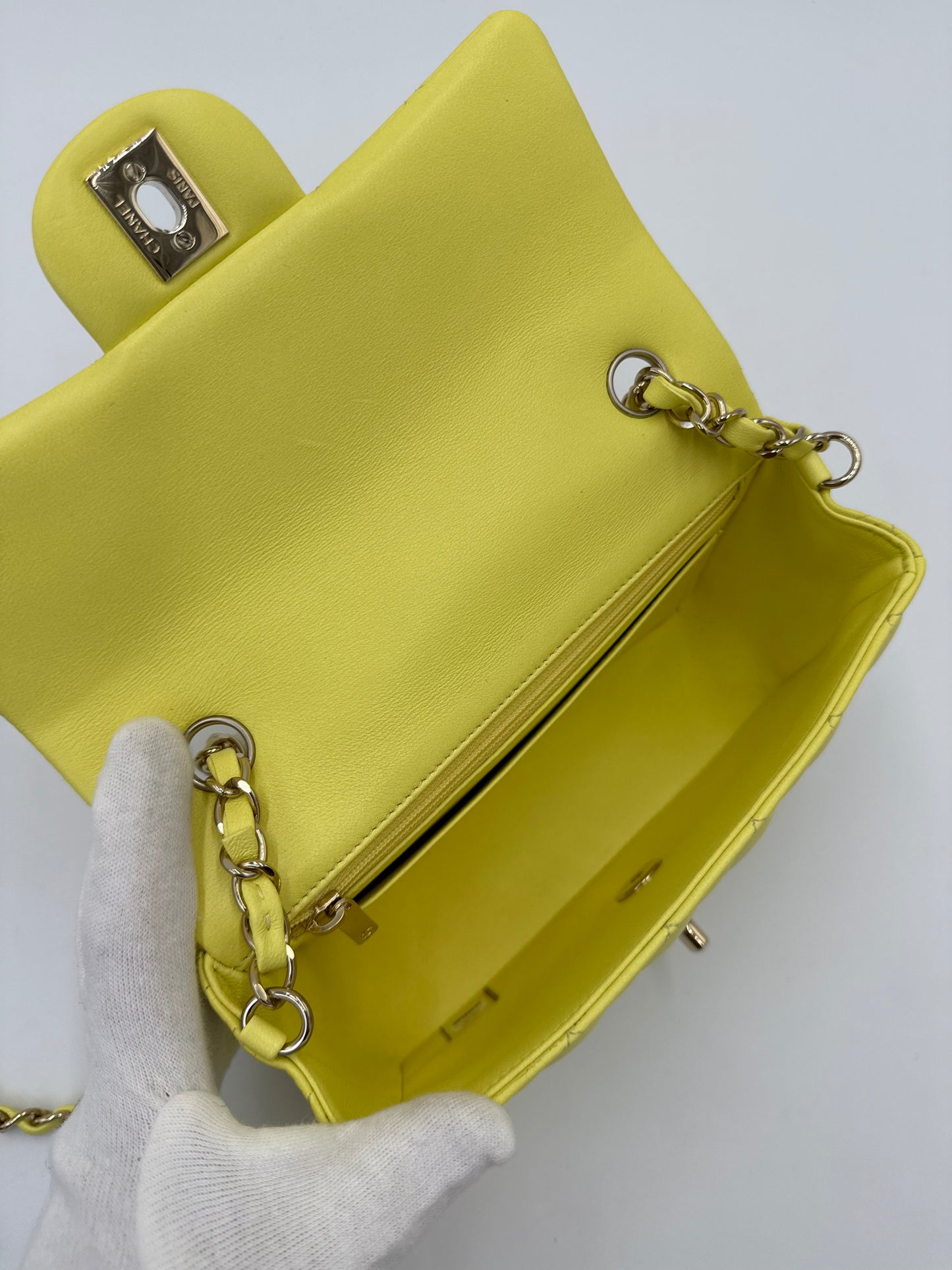 Chanel Borsa Classic Mini Rectangular Flap Bag Giallo Pastello