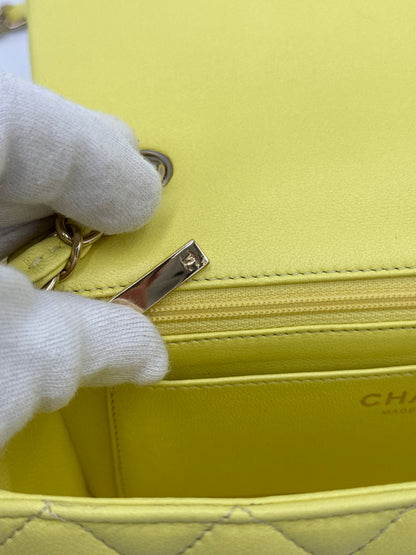 Chanel Borsa Classic Mini Rectangular Flap Bag Giallo Pastello