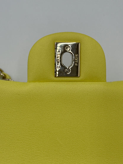 Chanel Borsa Classic Mini Rectangular Flap Bag Giallo Pastello