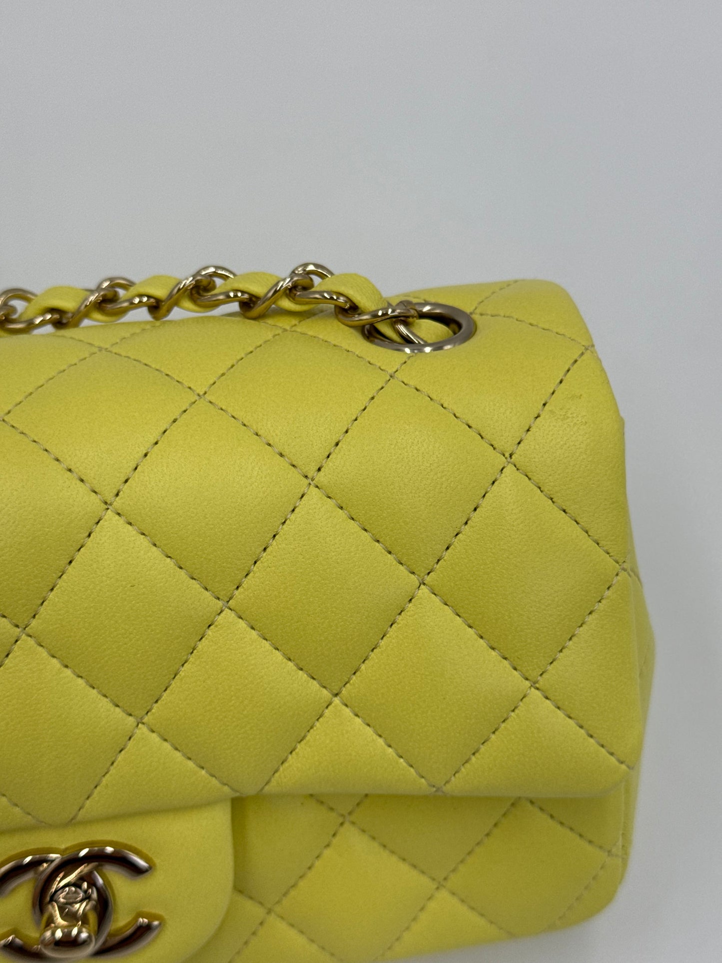 Chanel Borsa Classic Mini Rectangular Flap Bag Giallo Pastello