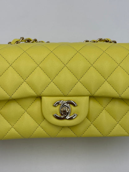 Chanel Borsa Classic Mini Rectangular Flap Bag Giallo Pastello