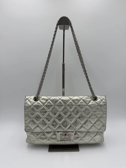 Chanel-Borsa-Reissue-2-55-Classic-227-Jumbo-Argento-Metallizzato-68801296204100 - Pally Vintage Closet