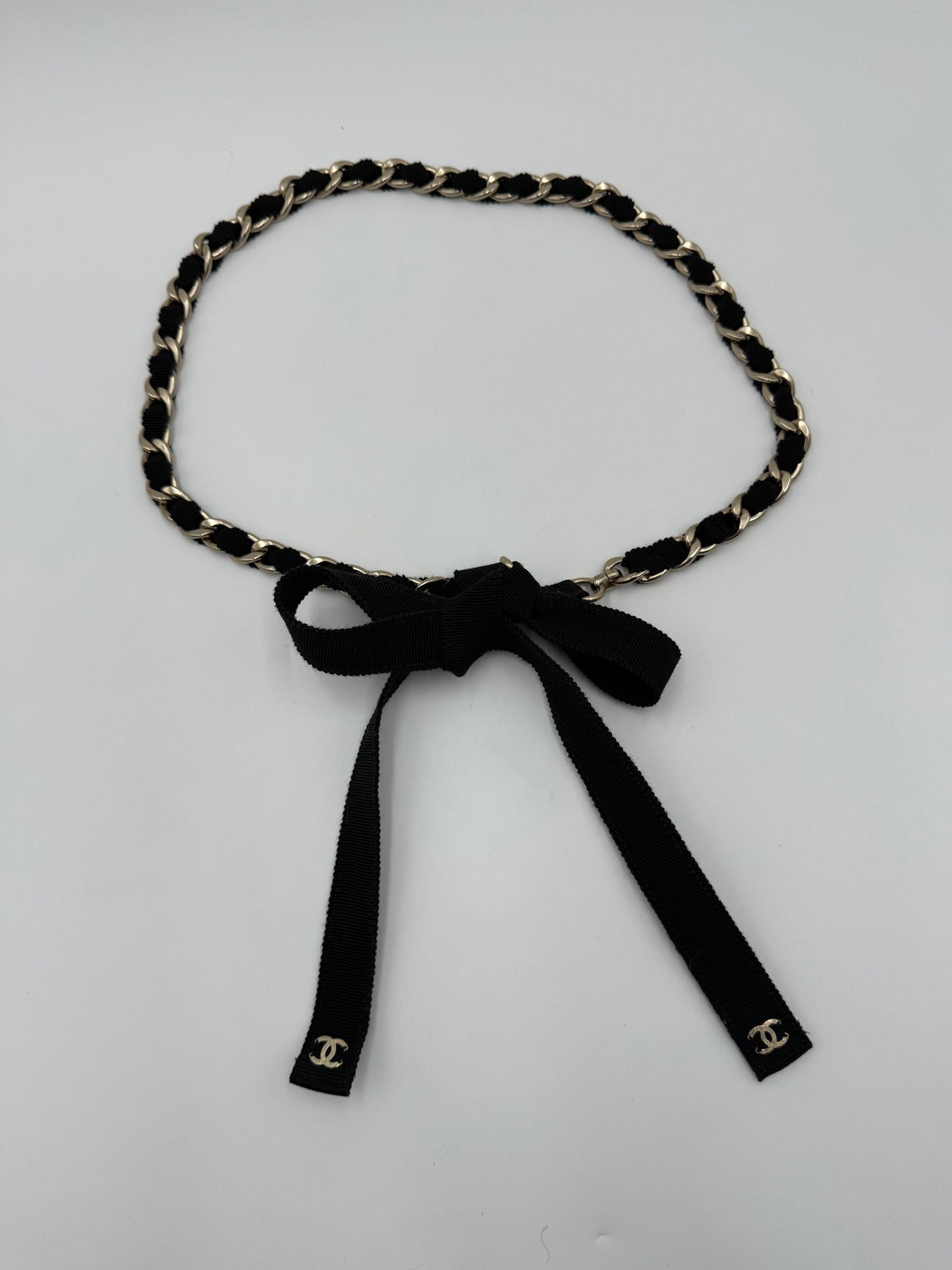 Chanel Cintura a Catena con Nastro in Gros-Grain e Fiocco - Pally Vintage Closet