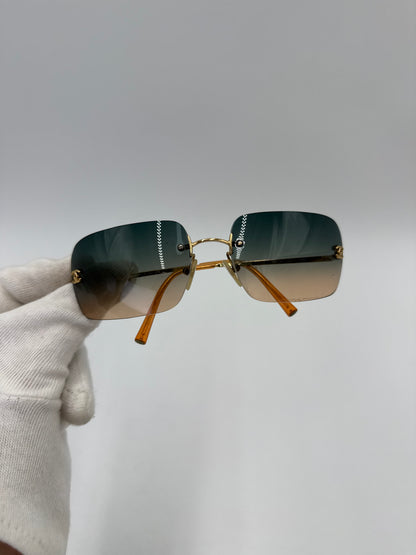 Chanel Occhiali da Sole Vintage 4017 con Strass e Lenti Sfumate
