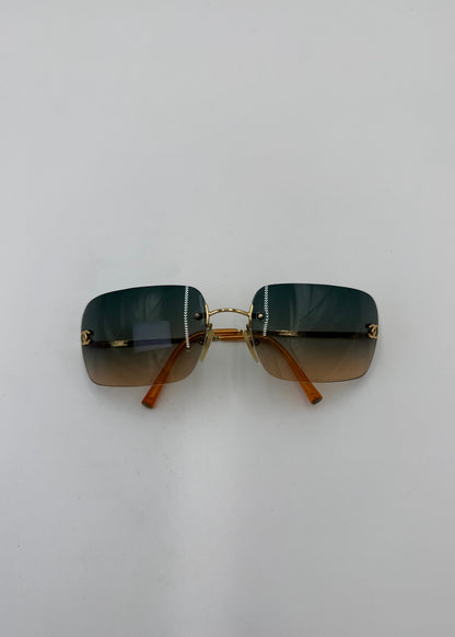 Chanel Occhiali da Sole Vintage 4017 con Strass e Lenti Sfumate