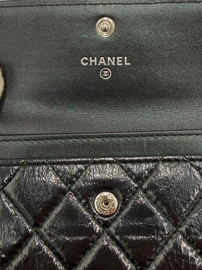 Chanel-Portacarte-e-Portamonete-Matelass-in-Pelle-Lucida-Nero-70560868368708 - Pally Vintage Closet