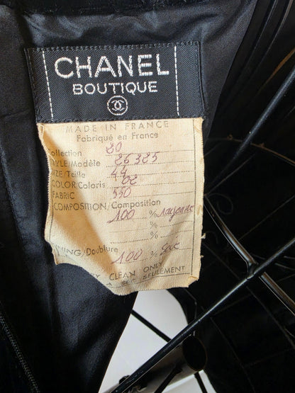Chanel-Top-Vintage-Senza-Spalline-in-Velluto-Nero-70401927250244 - Pally Vintage Closet