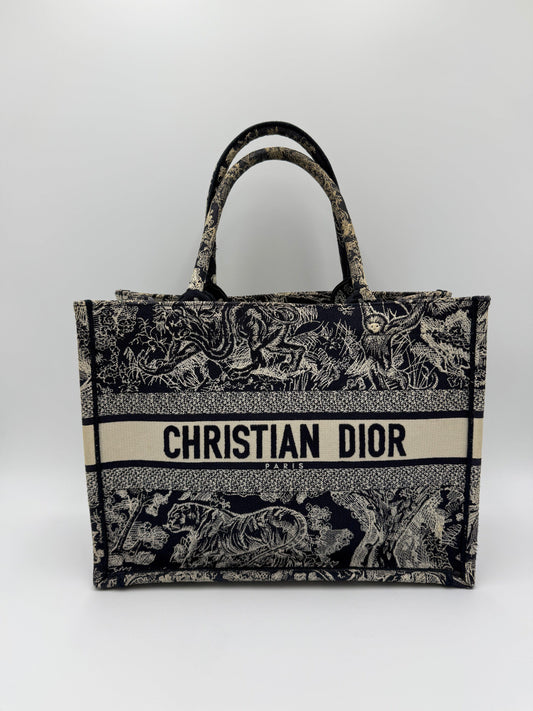 Christian-Dior-Borsa-Book-Tote-Toile-de-Jouy-Sauvage-Blu-Navy-e-Crema-70493928325444 - Pally Vintage Closet