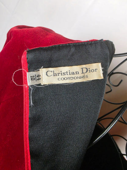 Christian-Dior-Coordonn-s-Abito-Vintage-in-Velluto-Rosso-Cremisi-70263498932548 - Pally Vintage Closet