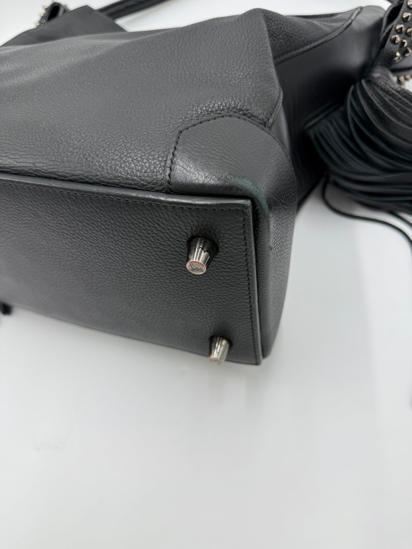 Christian Louboutin Borsa Eloise a Spalla con Borchie e Frange Nera - Pally Vintage Closet