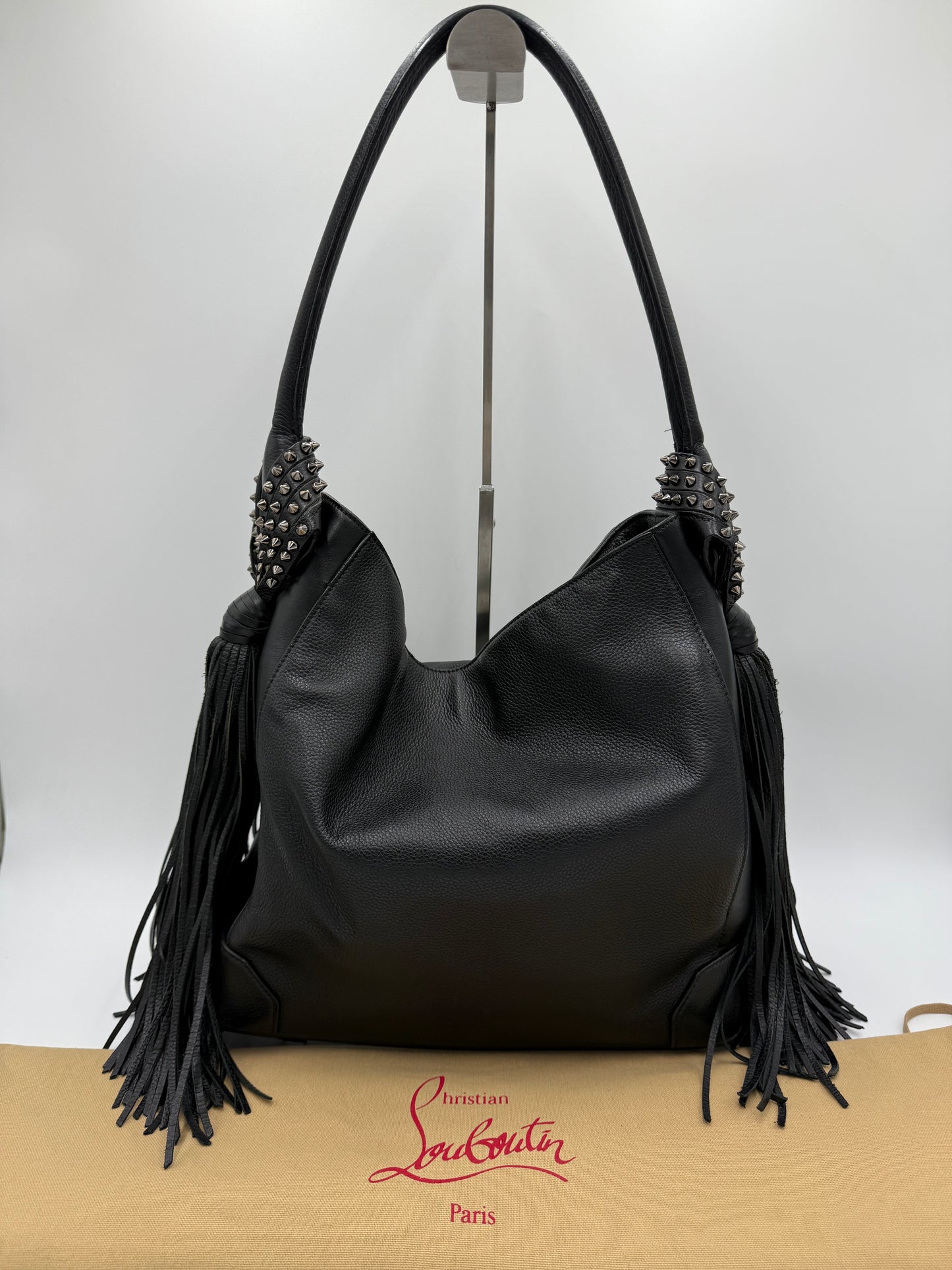 Christian Louboutin Borsa Eloise a Spalla con Borchie e Frange Nera - Pally Vintage Closet
