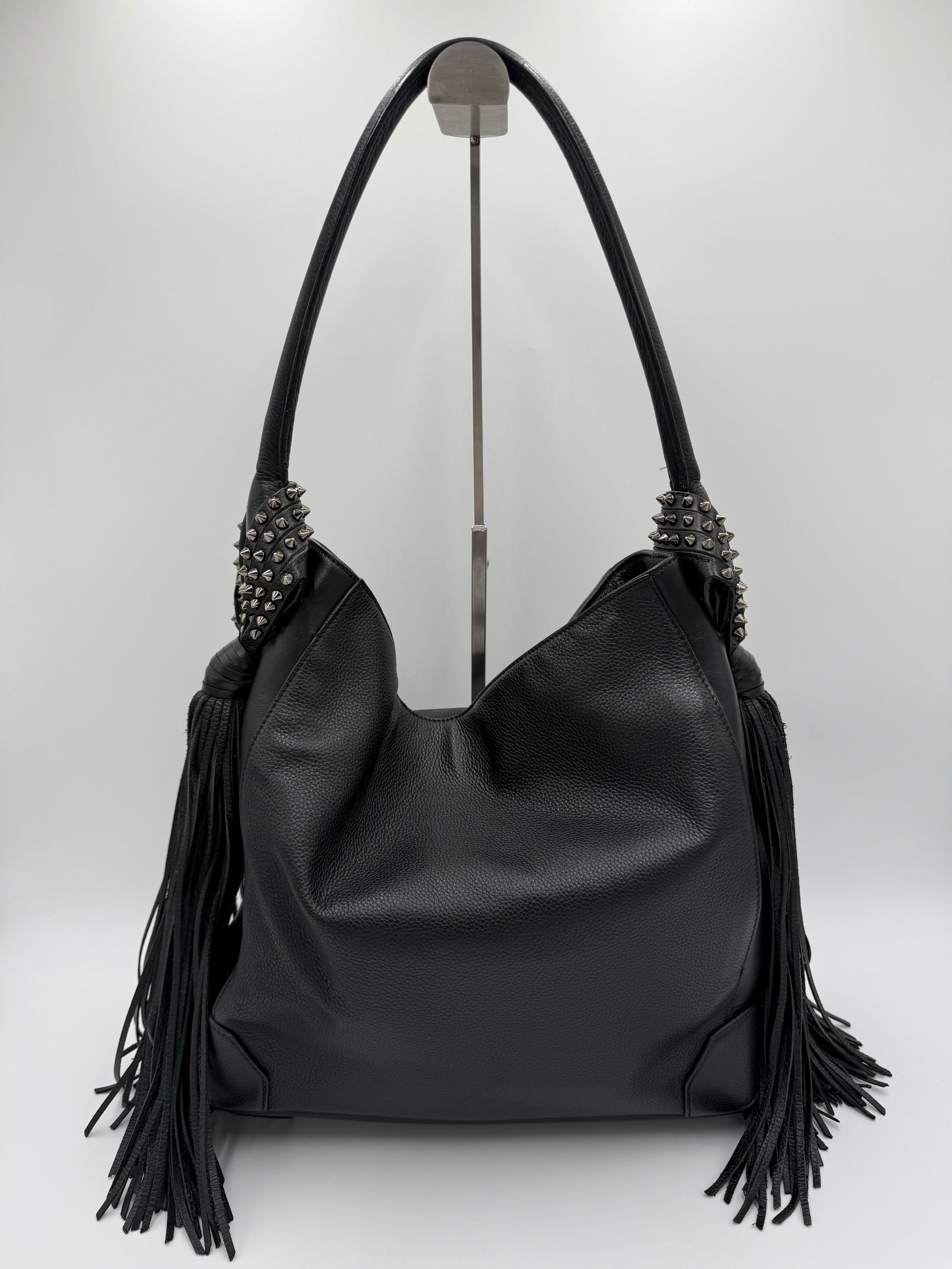 Christian Louboutin Borsa Eloise a Spalla con Borchie e Frange Nera - Pally Vintage Closet