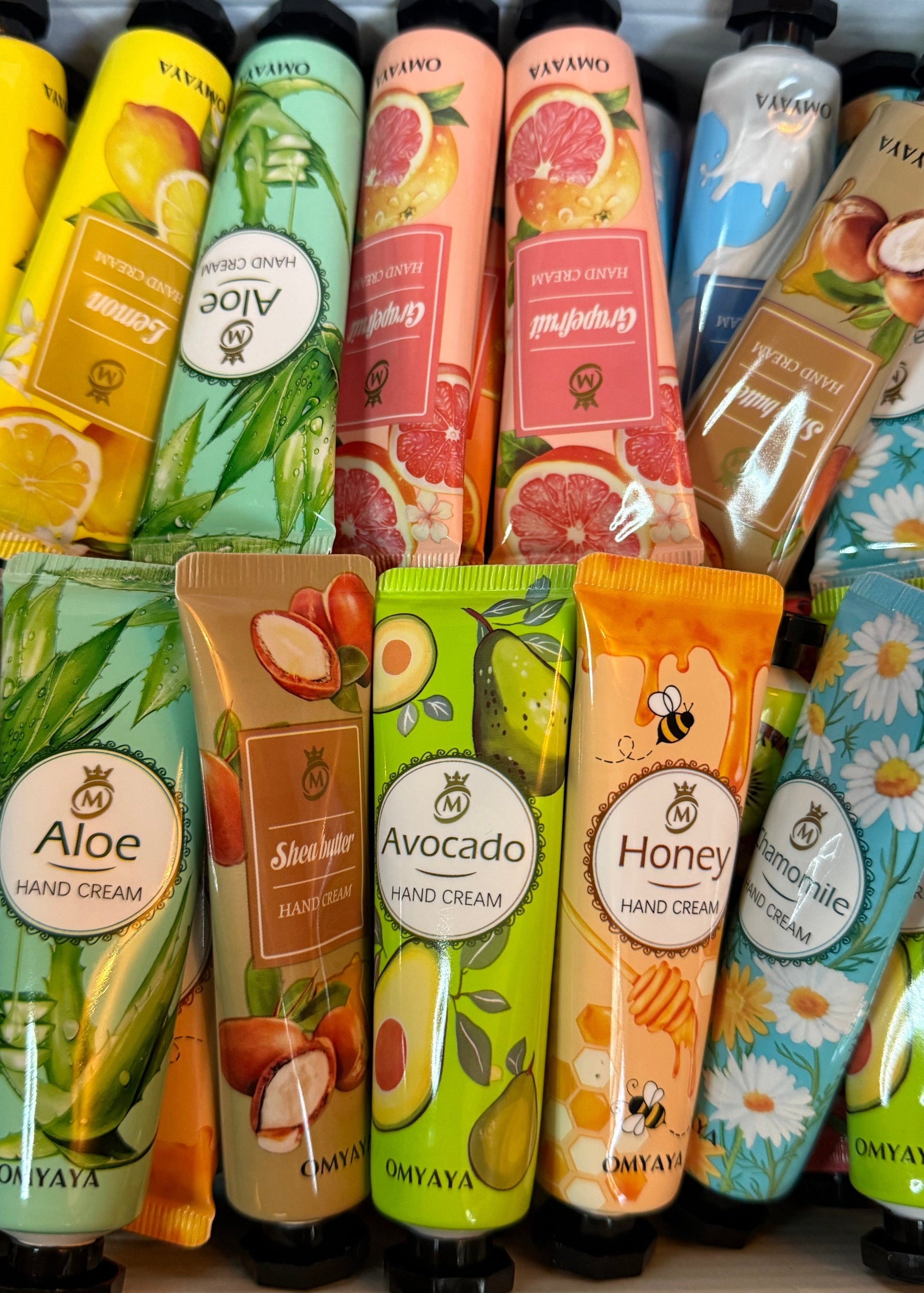 Acquista da Pally Vintage Closet e ricevi in regalo una crema mani da viaggio!