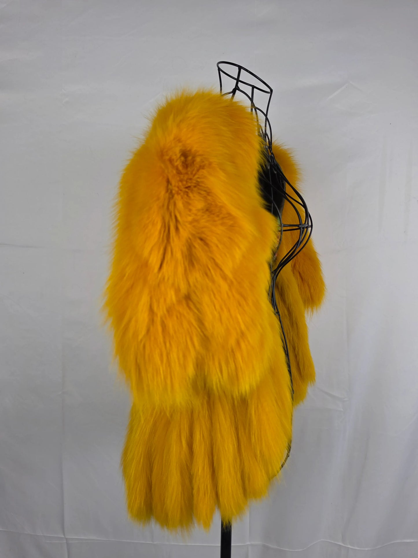 D&G Dolce e Gabbana Pelliccia Vintage con Interno Art-Print Giallo - Pally Vintage Closet