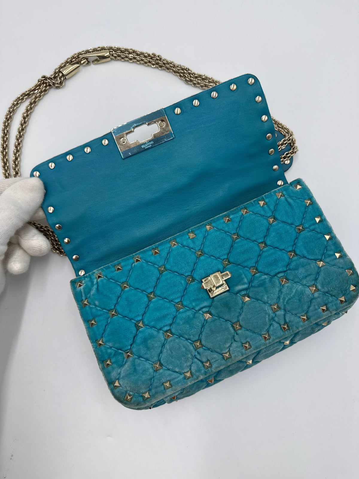 Valentino Garavani Borsa Rockstud Spike Small in Velluto Azzurro