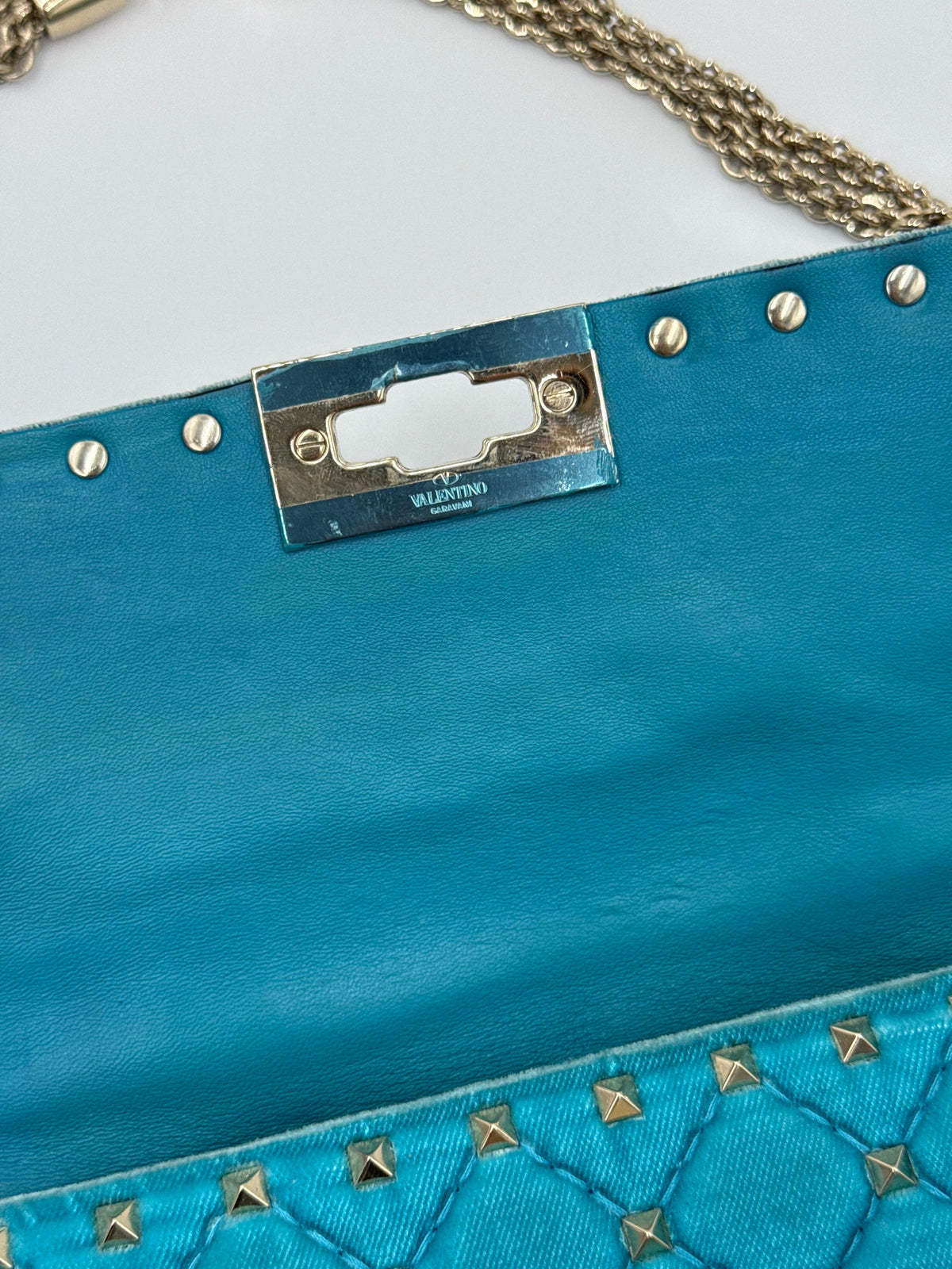 Valentino Garavani Borsa Rockstud Spike Small in Velluto Azzurro