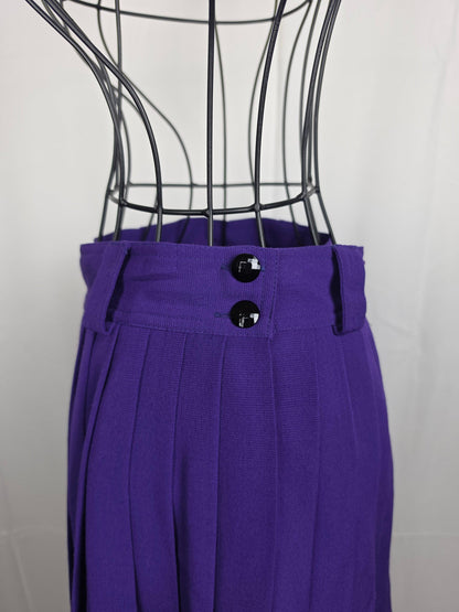 DF988D86-9760-4F0D-963D-C6908C27CAA7 - Pally Vintage Closet