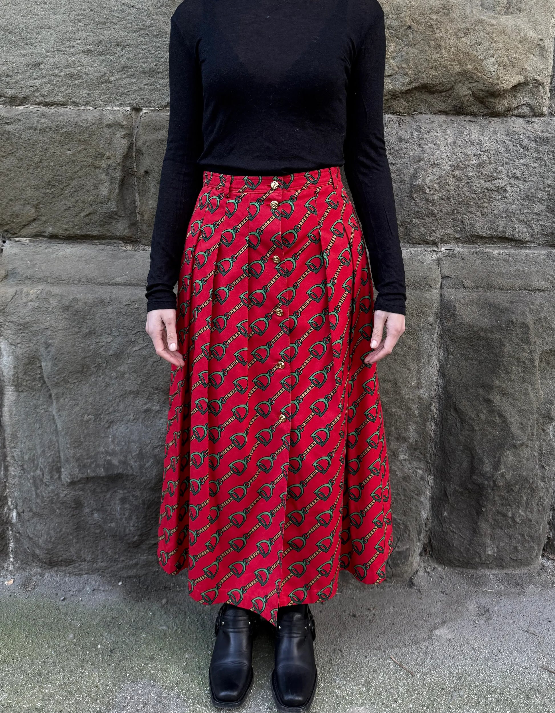 DFFFA9A4-4BD6-4498-B51B-27FF01145B50 - Pally Vintage Closet
