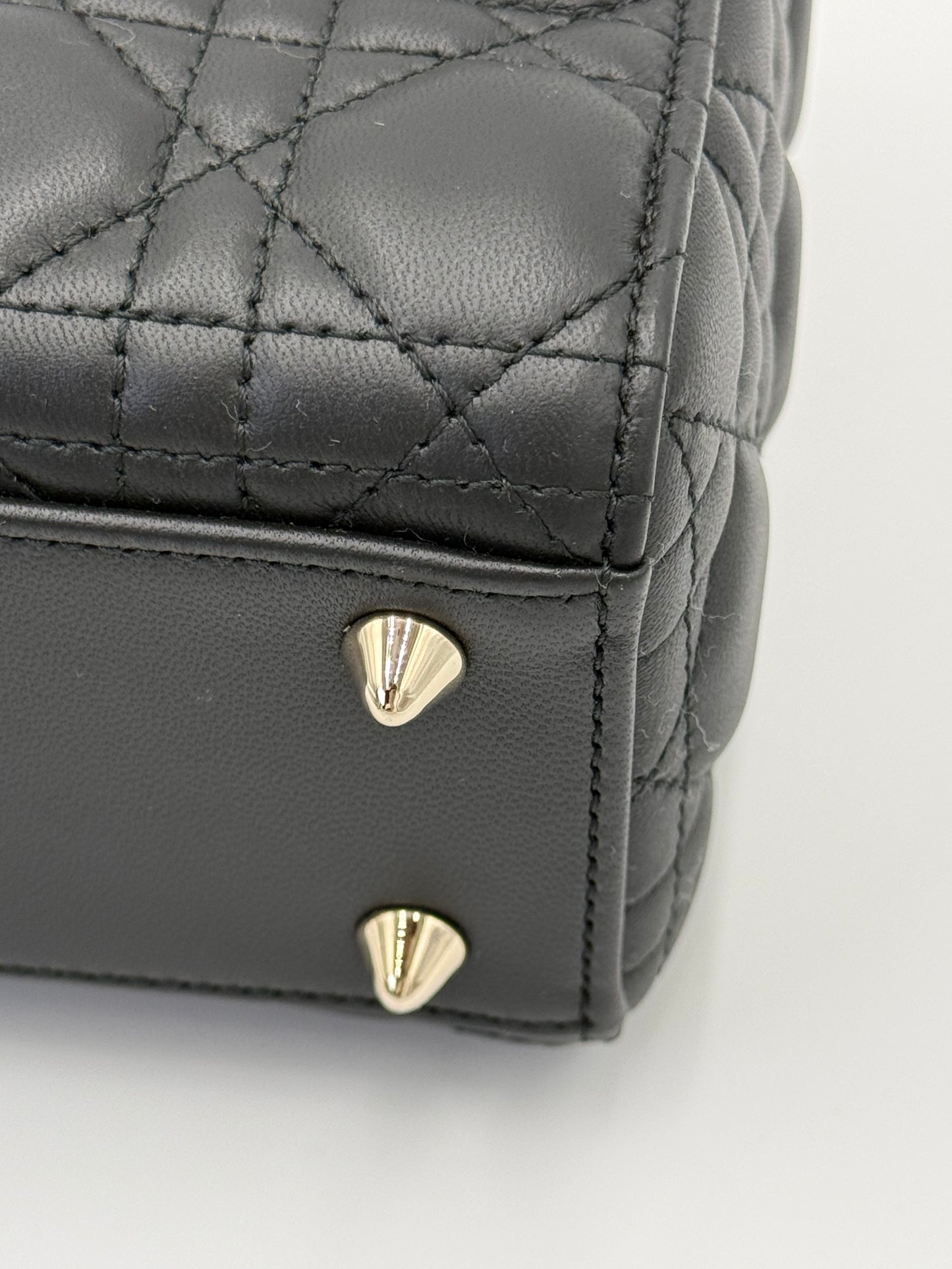 Dior Borsa Lady Dior Media in Pelle Cannage Nera - Pally Vintage Closet
