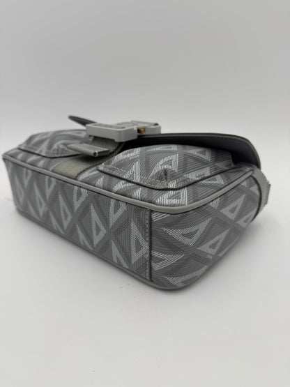 Dior CD Diamond Messenger Bag in Gray Canvas and Leather