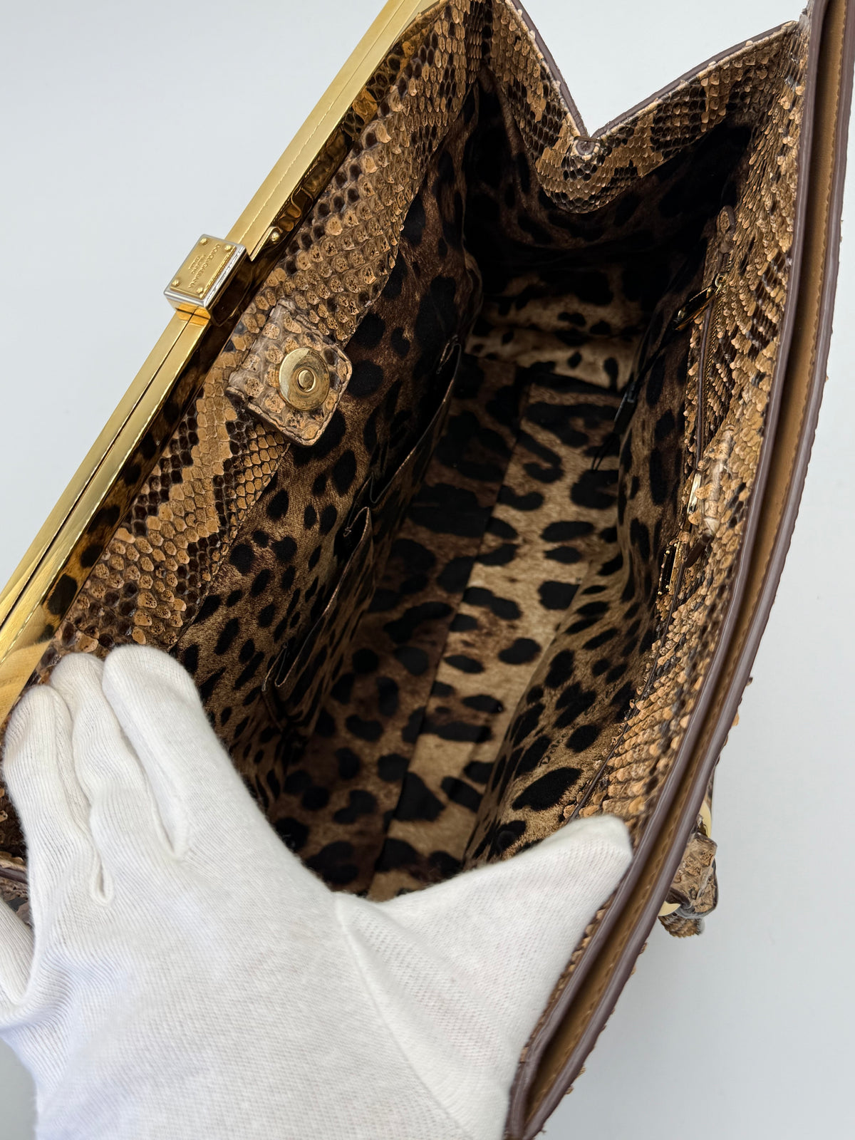 Dolce e Gabbana Borsa a Mano in Pelle di Pitone Marrone - Pally Vintage Closet