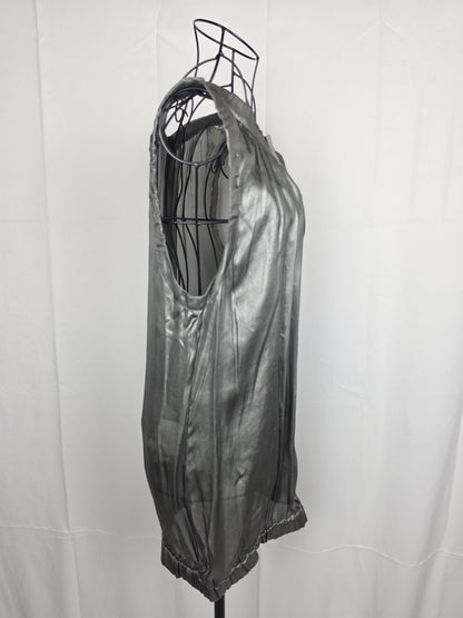 Dolce e Gabbana Top Seta Metallizzata con Spilla Floreale Argento - Pally Vintage Closet