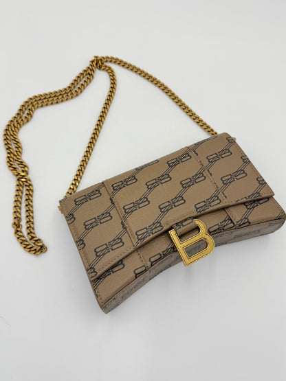 Balenciaga Borsa Hourglass Wallet on Chain Monogramma BB Marrone