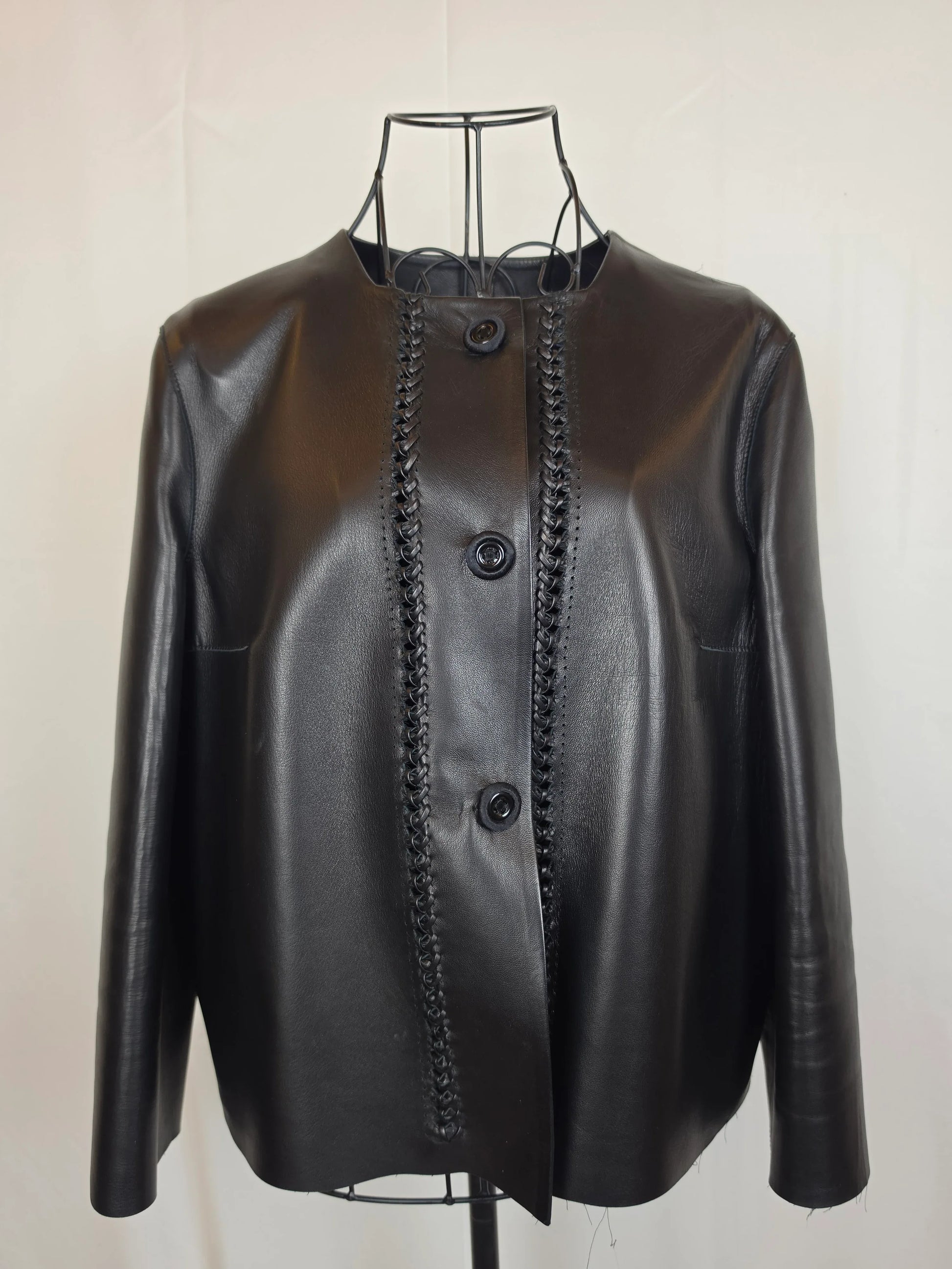Ermanno-Scervino-Giacca-in-Pelle-con-Dettagli-Intrecciati-Nero-70263534485828 - Pally Vintage Closet
