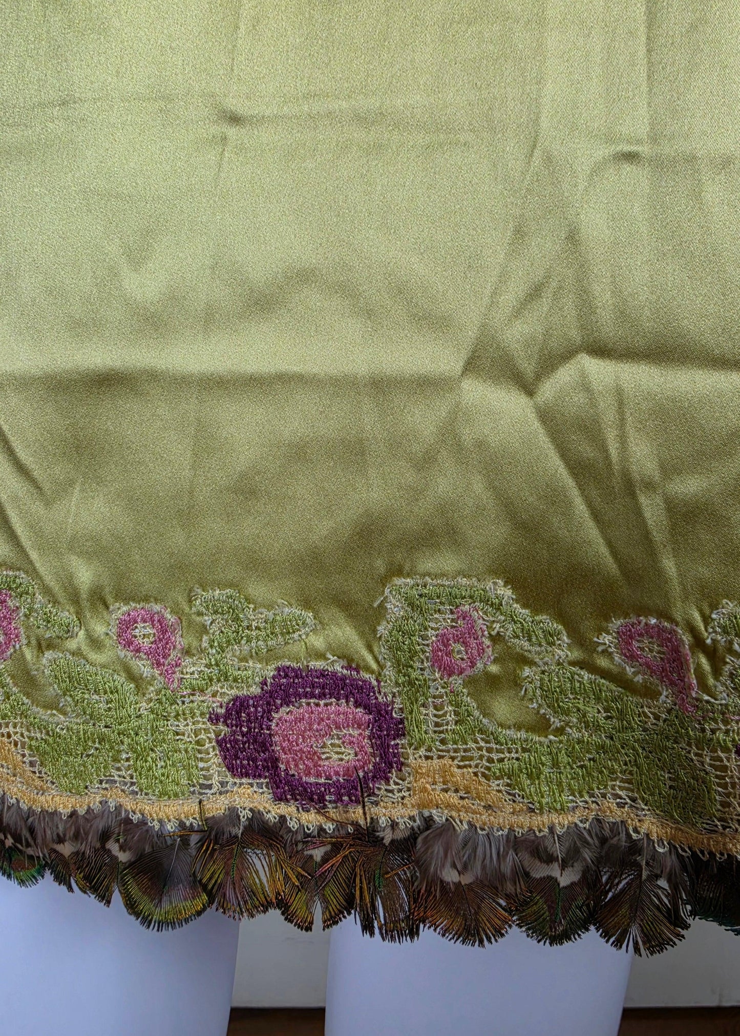 Ermanno Scervino Gonna Vintage in Seta con Ricami e Piume Verde Lime - Pally Vintage Closet