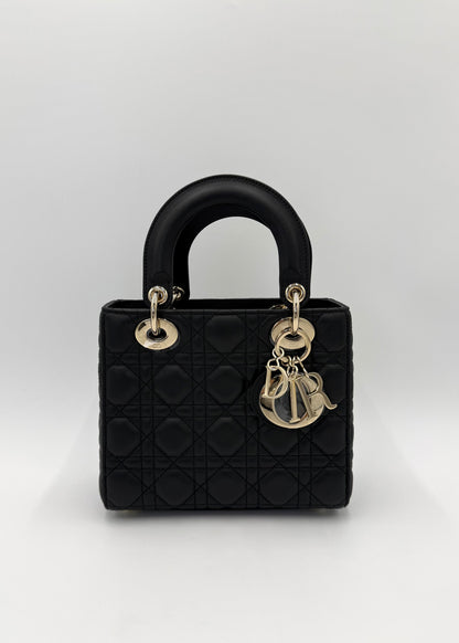 Dior Borsa Lady Dior Media in Pelle Cannage Nera