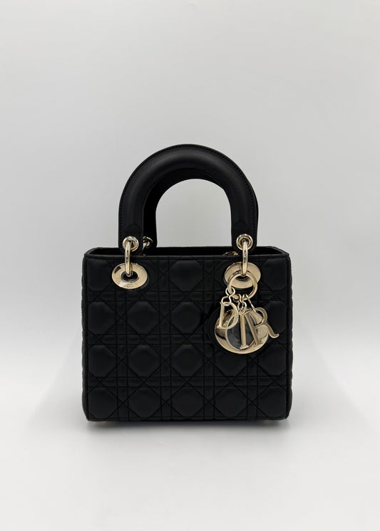 Dior Borsa Lady Dior Media in Pelle Cannage Nera