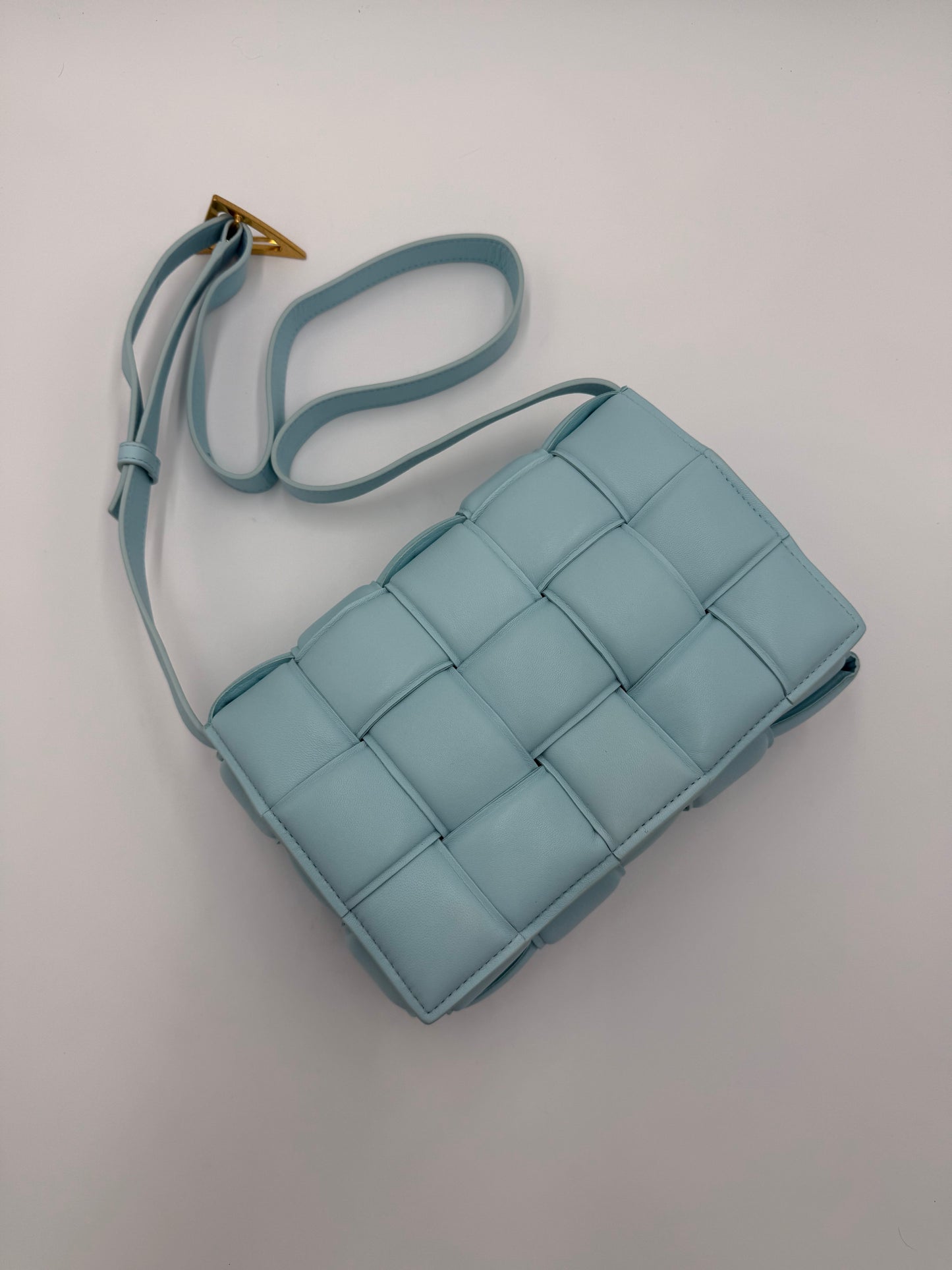 Bottega Veneta Borsa Padded Cassette Azzurro Pastello