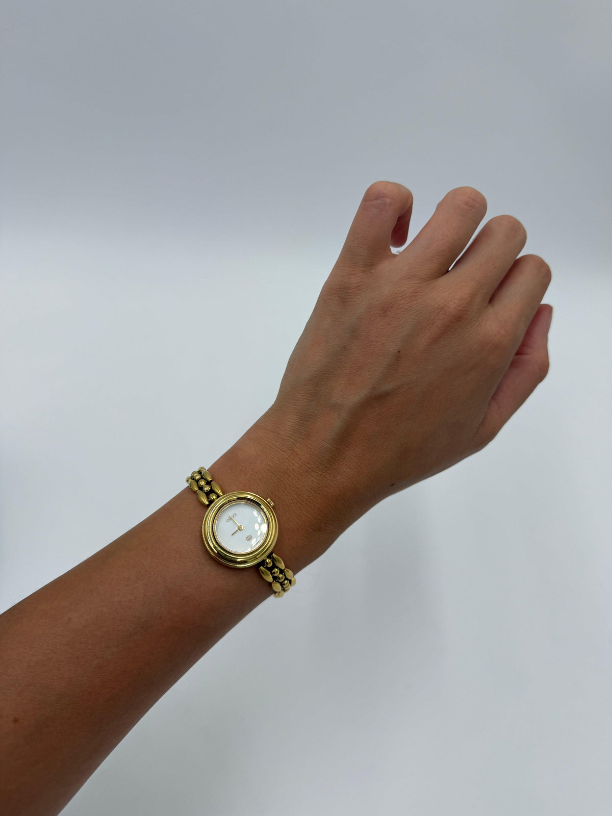 Gucci Orologio Vintage 11/12 con Ghiere Intercambiabili e Bracciale a Maglia Oro