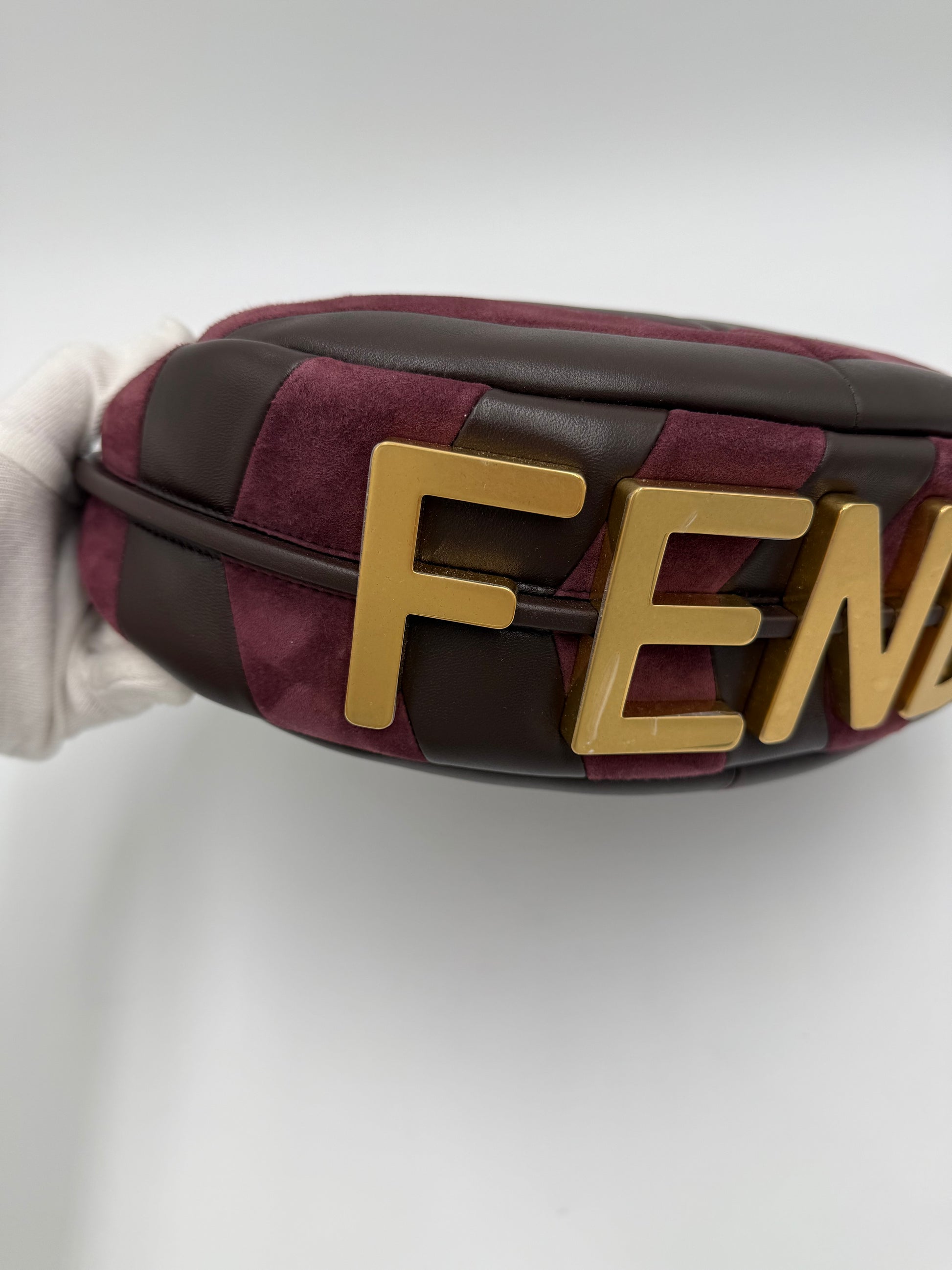 Fendi Borsa Fendigraphy Hobo in Pelle e Suede Borgogna - Pally Vintage Closet