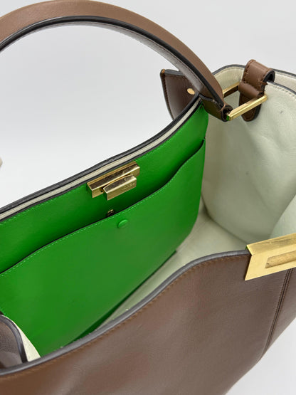 Fendi Borsa Peekaboo ISeeU Medium in Pelle Marrone con Interno Verde