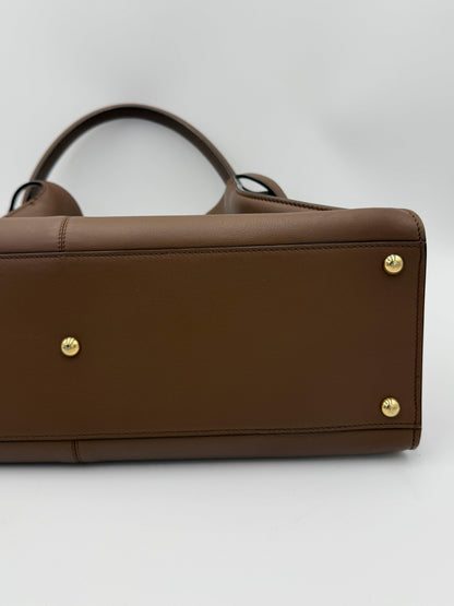 Fendi Borsa Peekaboo ISeeU Medium in Pelle Marrone con Interno Verde
