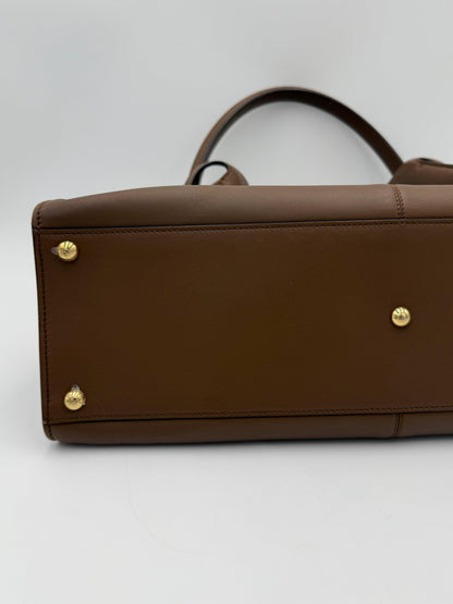 Fendi Borsa Peekaboo ISeeU Medium in Pelle Marrone con Interno Verde