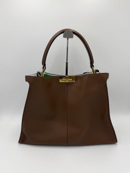 Fendi Borsa Peekaboo ISeeU Medium in Pelle Marrone con Interno Verde