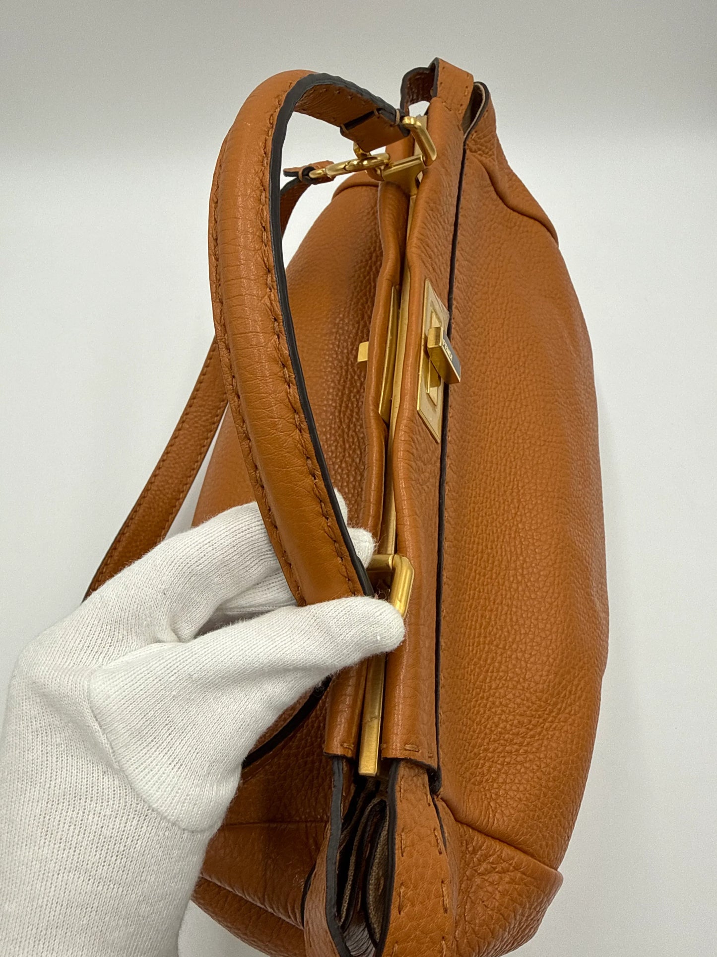 Fendi Borsa Peekaboo Selleria Vintage Grande in Pelle Cuoio Roman - Pally Vintage Closet