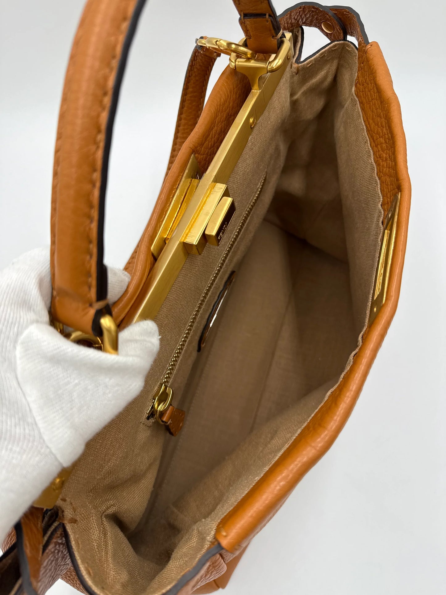 Fendi Borsa Peekaboo Selleria Vintage Grande in Pelle Cuoio Roman - Pally Vintage Closet