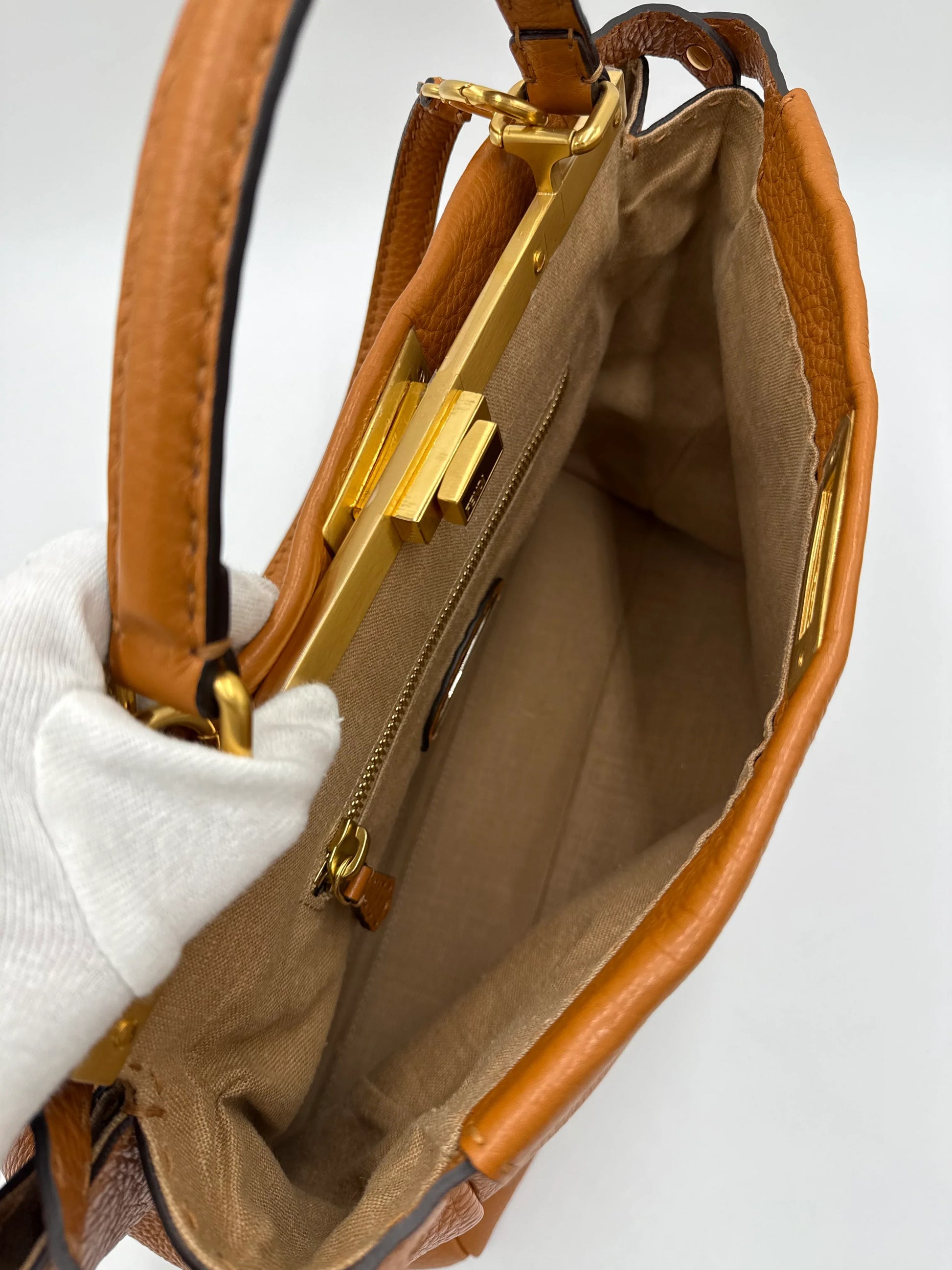 Fendi Borsa Peekaboo Selleria Vintage Grande in Pelle Cuoio Roman - Pally Vintage Closet