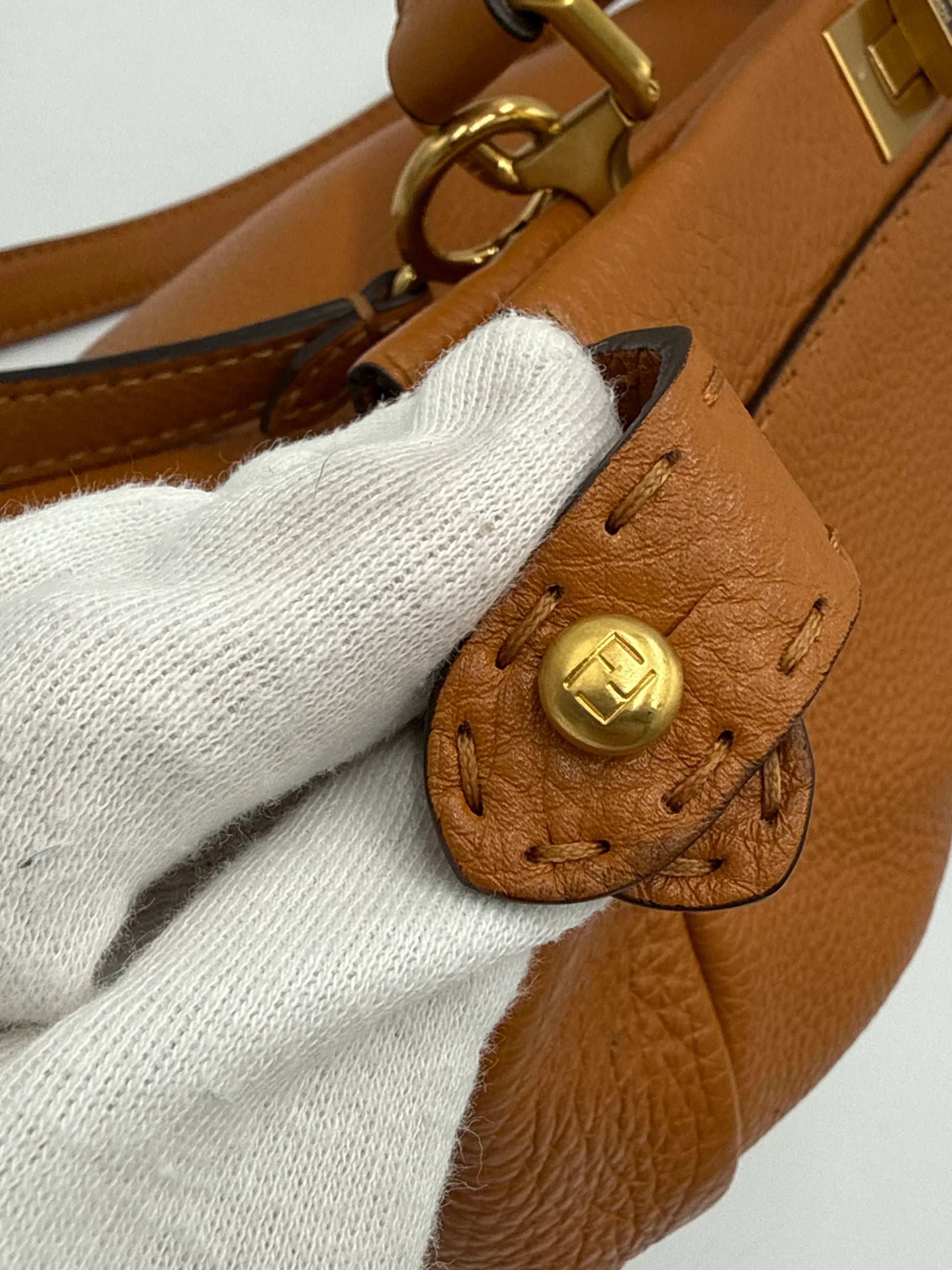 Fendi Borsa Peekaboo Selleria Vintage Grande in Pelle Cuoio Roman - Pally Vintage Closet