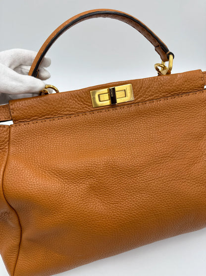 Fendi Borsa Peekaboo Selleria Vintage Grande in Pelle Cuoio Roman - Pally Vintage Closet