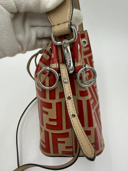 Fendi-Borsa-a-Secchiello-Mon-Tresor-Mini-in-Pelle-Zucca-Embossed-Rosso-70314488201540 - Pally Vintage Closet