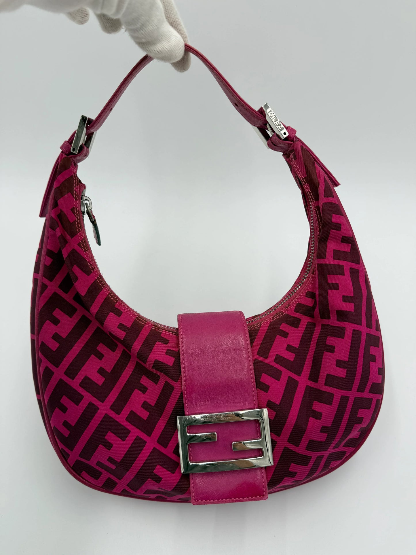 Fendi Borsa a Tracolla Croissant con Logo FF Fucsia - Pally Vintage Closet