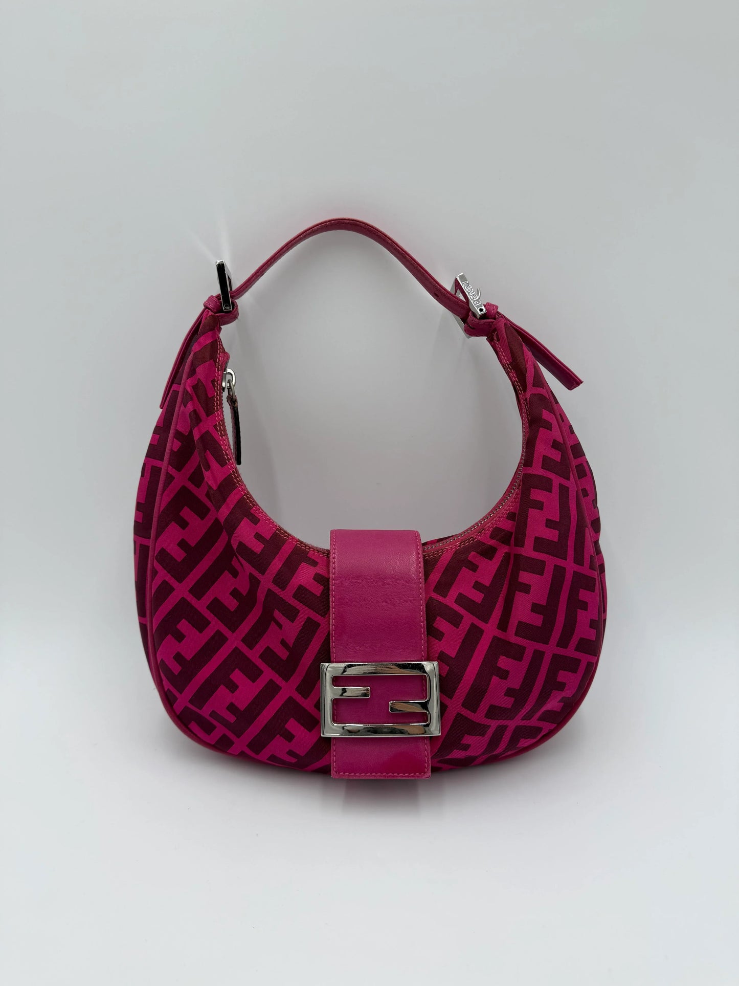 Fendi Borsa a Tracolla Croissant con Logo FF Fucsia - Pally Vintage Closet