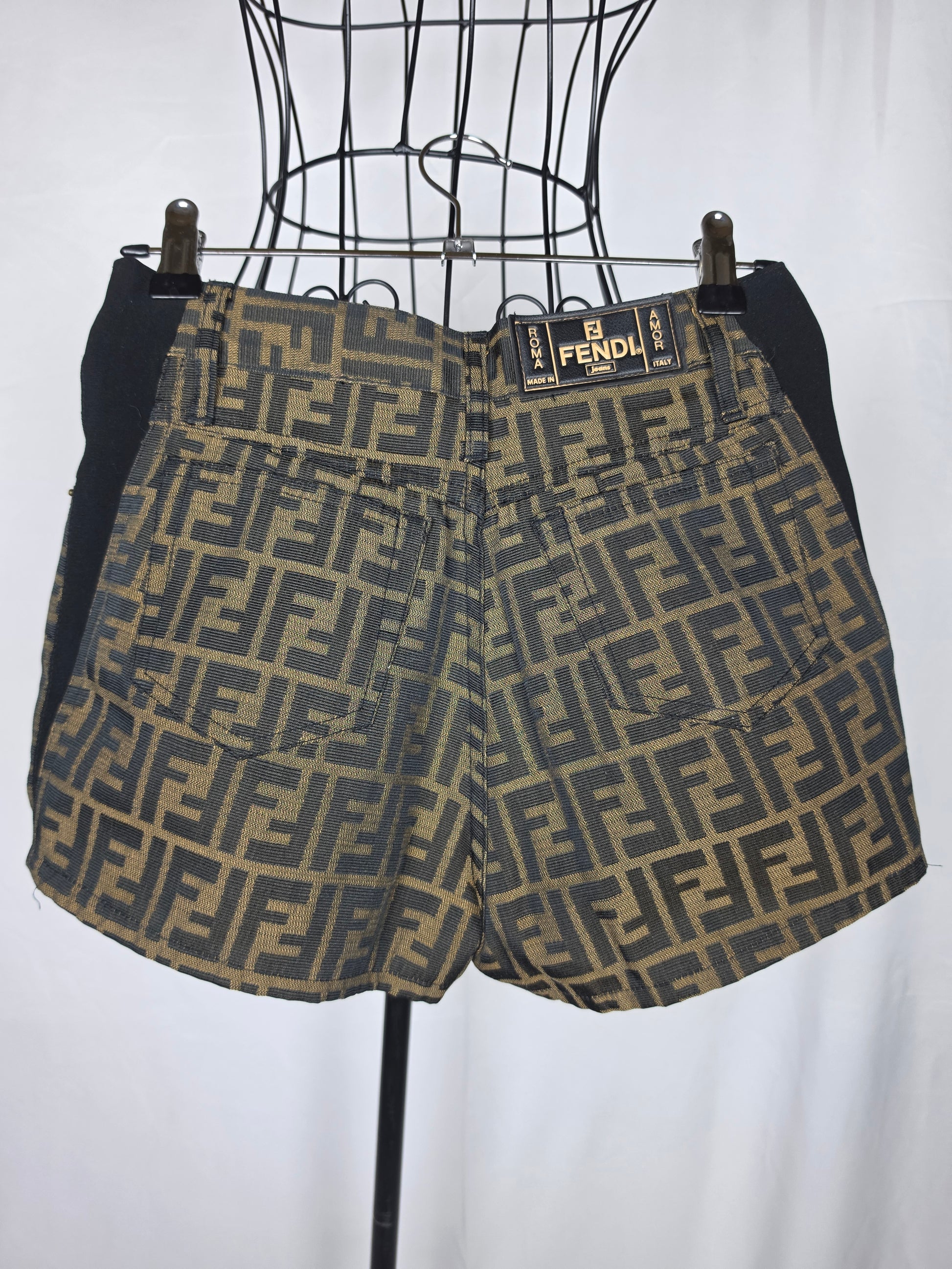 Fendi Jeans Shorts Vintage in Monogram Zucca Marrone - Pally Vintage Closet