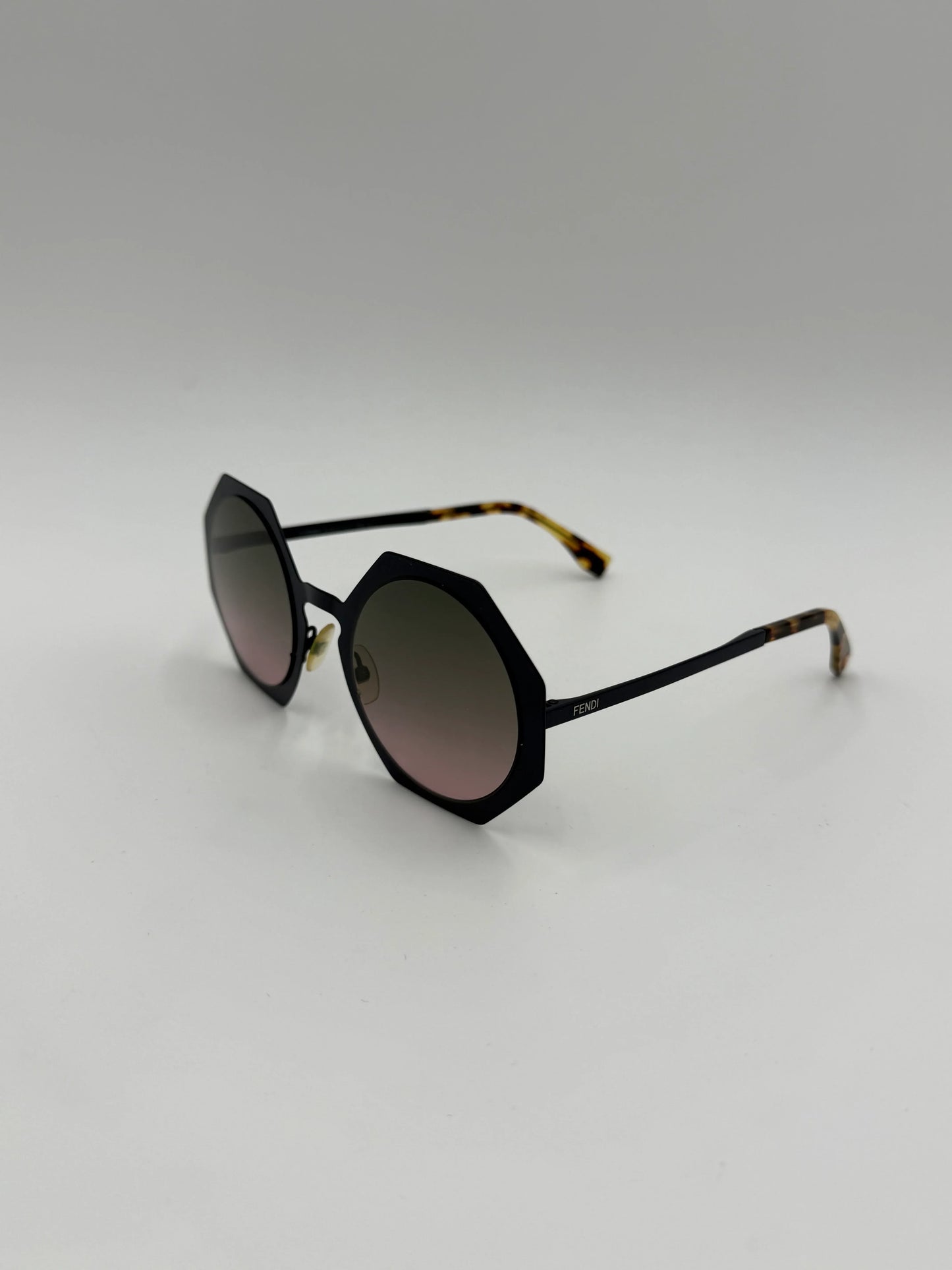 Fendi-Occhiali-da-Sole-Iridia-Design-Ottagonale-Viola-Scuro-70314550264132 - Pally Vintage Closet