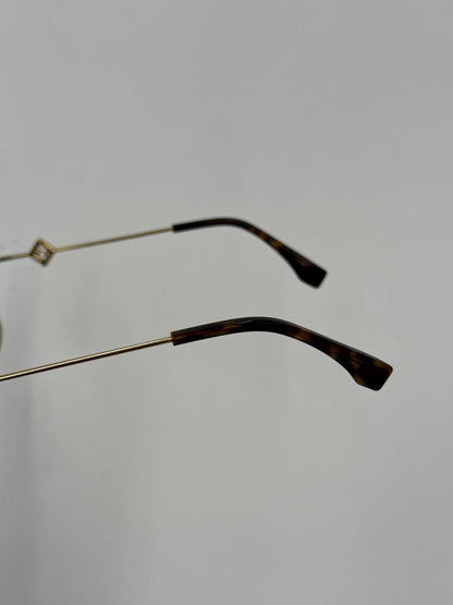 Fendi Occhiali da Sole Modello Geometrico Oversize in Metallo Dorato