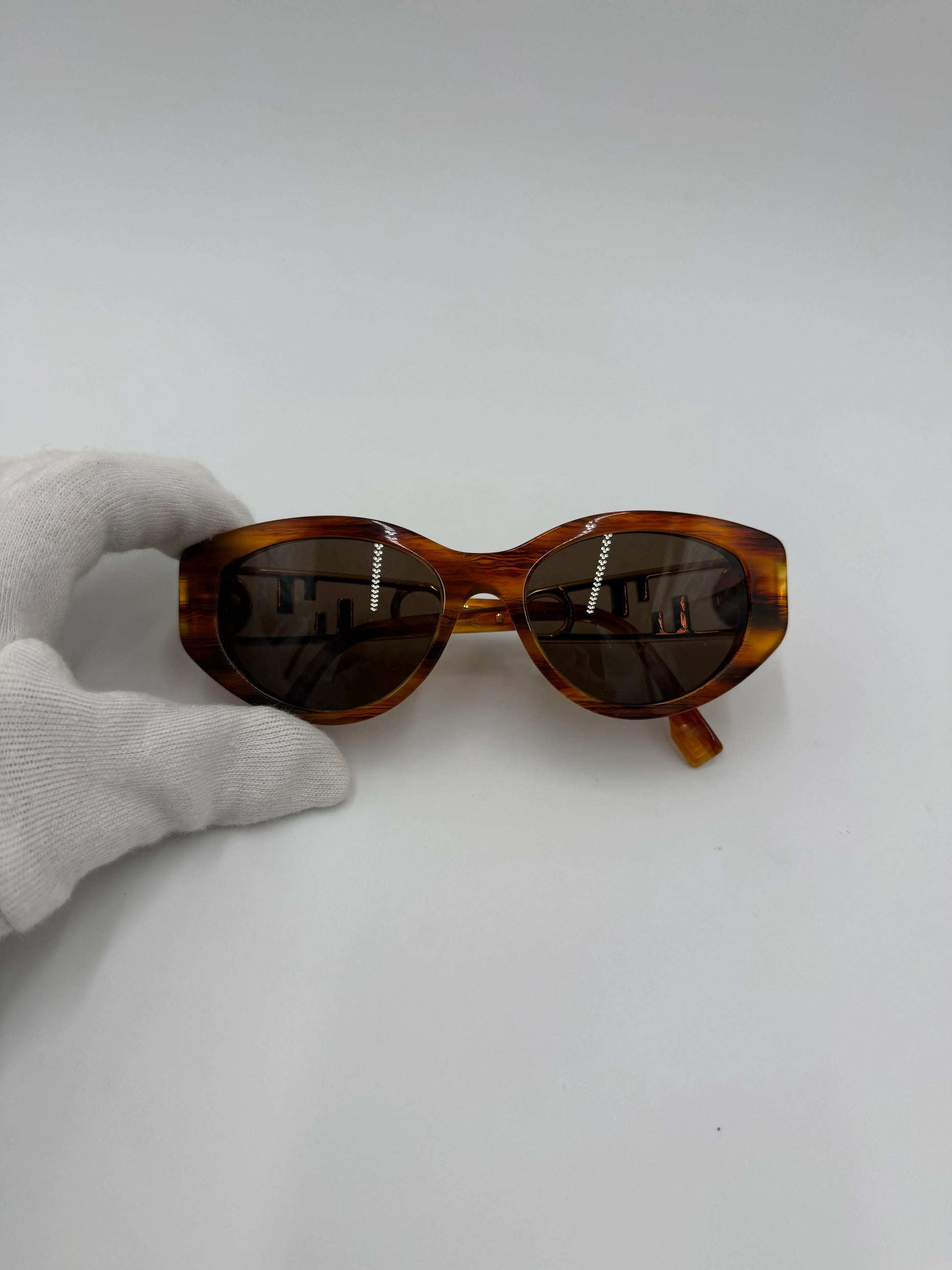 Fendi-Occhiali-da-Sole-Safety-Pin-Collezione-Fendace-Tartarugati-70314547577156 - Pally Vintage Closet